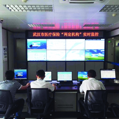 迪庆最新药店3000元能套现多少方法分析(最方便真实的迪庆急用钱如何提取医保卡里的钱方法)