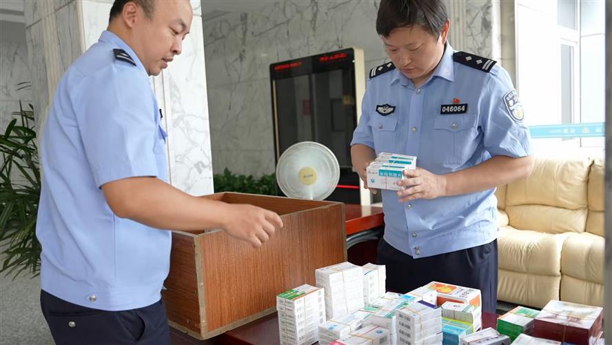 迪庆最新回收医保卡是收里面的钱方法分析(最方便真实的迪庆医保卡回收比例是多少方法)